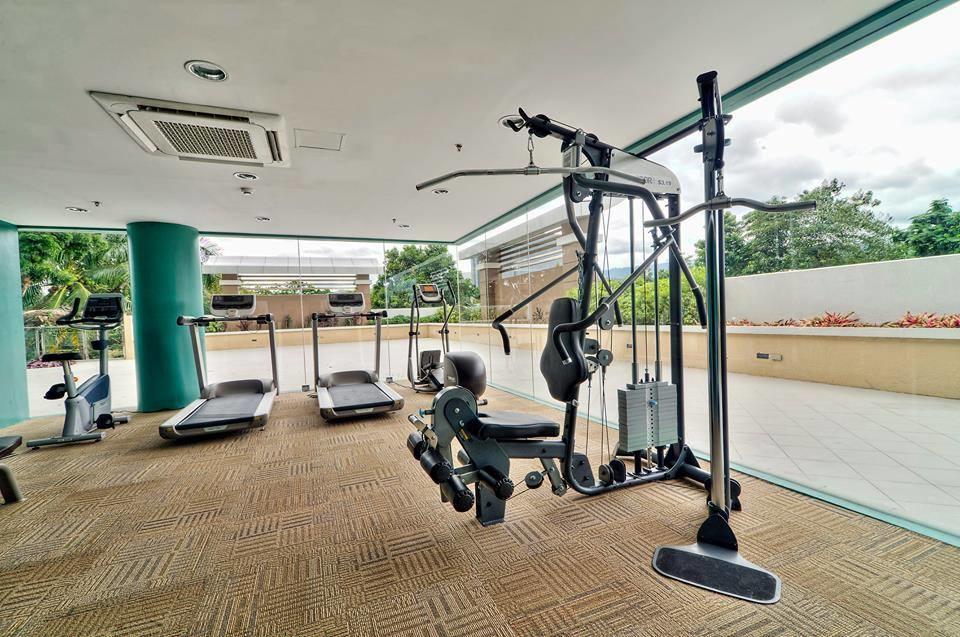 Padgett Place Prime Suites Cebu Eksteriør bilde